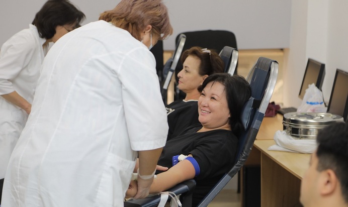 Сотрудники MegaCom сдали около 20 литров донорской крови